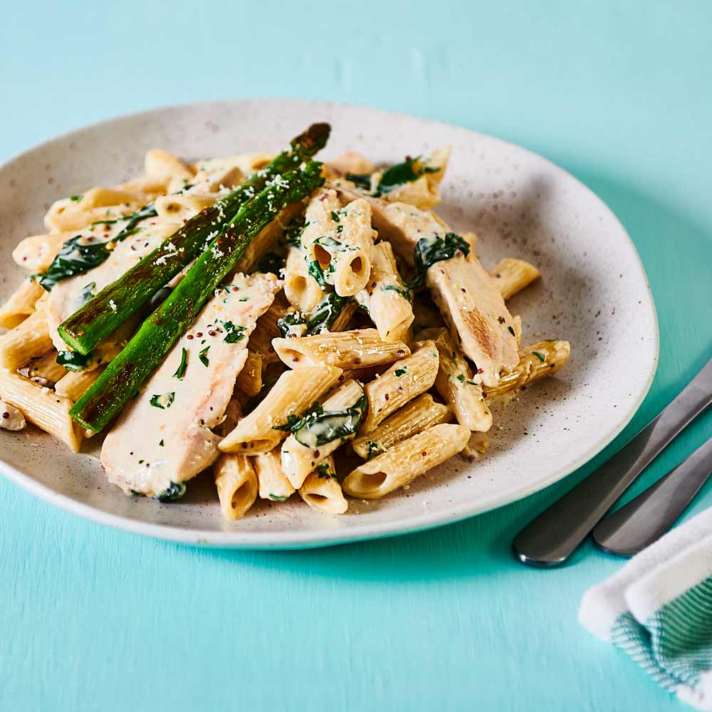 Creamy Chicken with Asparagus with SMART Fibre Penne